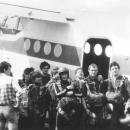 Skoczkowie spadochronowi przy An-2 1986 01